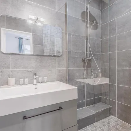 Charming One Bedroom - Le Marais