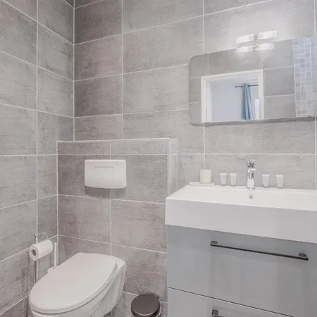 Charming One Bedroom - Le Marais